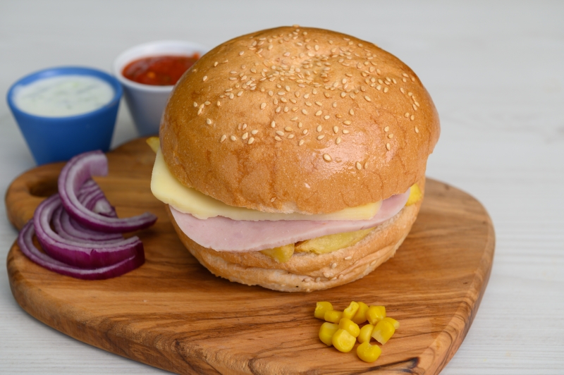 Sandwich cu Sunca
